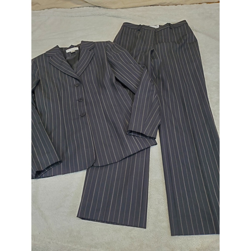 Black Cream Pinstripe Wool Suit Jacket Dress Pant 4 Classic Academia Office